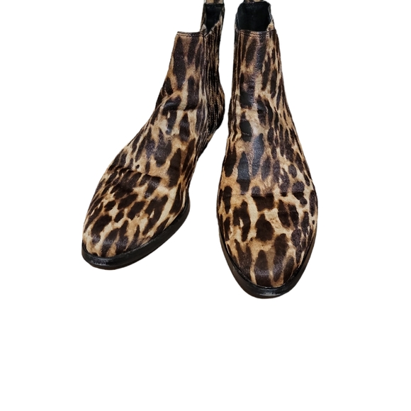 Vince Camuto Chelsea Boots - Picture 5 of 5